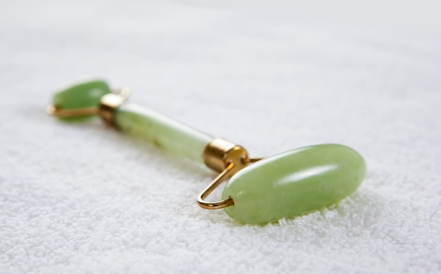 What’s the Jade Rolling Obsession All About? Pure Body Naturals